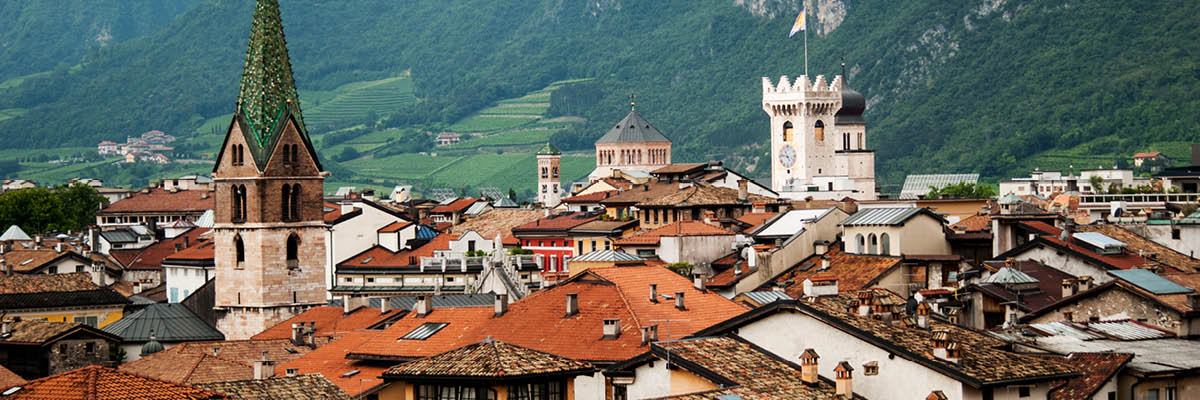 vista dei tetti delle case di Trento